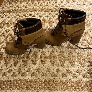 SOLD Lace-up heeled work boots